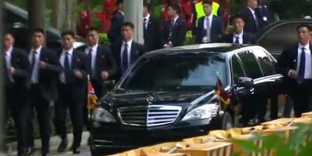 Βίντεο: Οι σωματοφύλακες του Κιμ Γιονγκ Ουν ακόμα τρέχουν