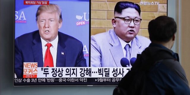 Ντόναλντ Τραμπ – Κιμ Γιονγκ Ουν: Όλα τα βλέμματα στραμμένα στη Σιγκαπούρη