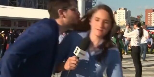 Ρώσος πήγε να φιλήσει στον αέρα δημοσιογράφο, αλλά τον έβαλε στη θέση του