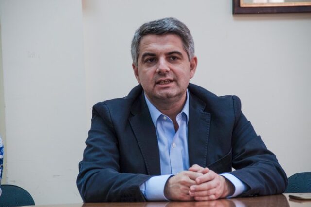 Κωνσταντινόπουλος: Να γίνει εσωκομματικό δημοψήφισμα για το Σκοπιανό