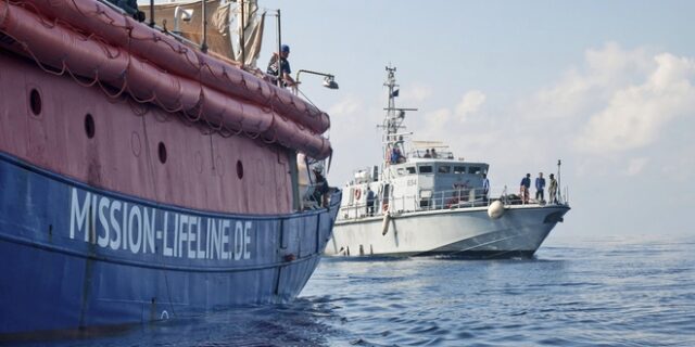 “Ευρωπαϊκή λύση” στον ορίζοντα για τους 230 μετανάστες του Lifeline