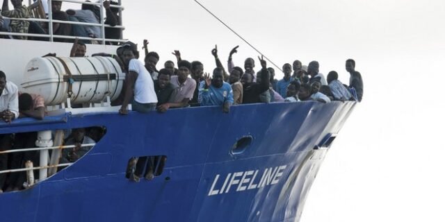 Νέα επίθεση της Ιταλίας στην Μάλτα για το πλοίο με 230 μετανάστες