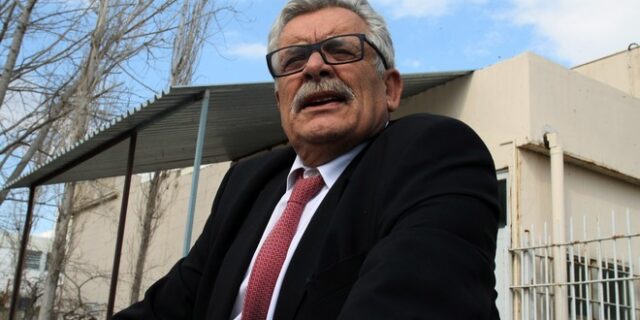 Τριχοτομημένη η Χρυσή Αυγή
