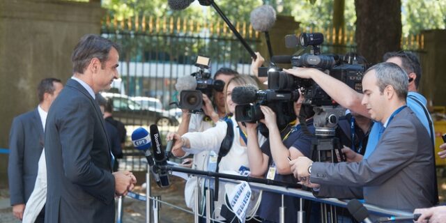 Ο Τσίπρας δεν είναι αξιόπιστος συνομιλητής των Ευρωπαίων για το προσφυγικό λέει ο Μητσοτάκης