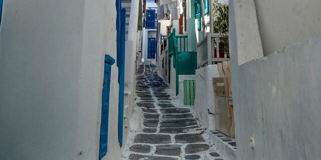 Αφαίρεσαν το ρολόι Σαουδάραβα από το χέρι του την στιγμή που περπατούσε στη Μύκονο