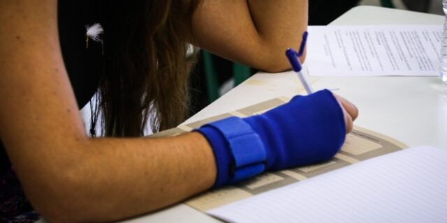 Πανελλήνιες 2018: Με Βιολογία πέφτει η «αυλαία» των εξετάσεων για φέτος