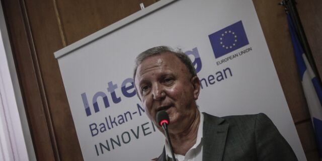 Σ. Παπαδόπουλος για Σκοπιανό: Μια ψύχραιμη διακομματική συζήτηση θα άλλαζε το κλίμα