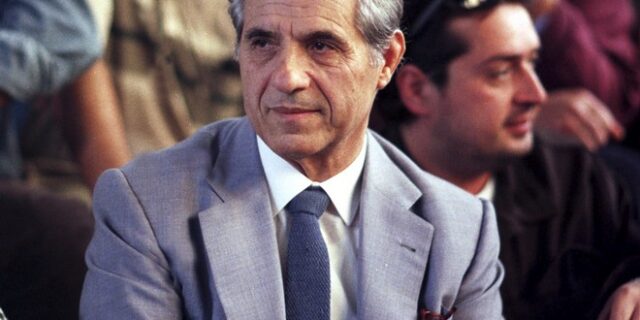 Ο πολιτικός κόσμος αποχαιρετάει τον Παύλο Γιαννακόπουλο