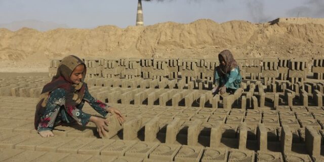 Παγκόσμια ημέρα κατά της παιδικής εργασίας