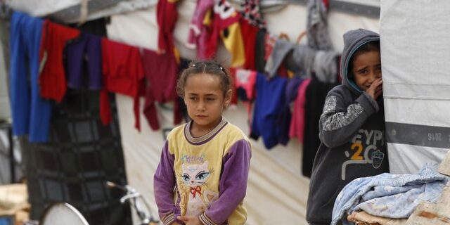 Η πολιτική των Ευρωπαίων ηγετών είναι αυτό που λέμε “too little, too late”