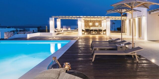 Κυκλοφόρησε το ParosVillas 2018