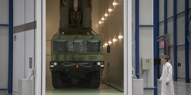 Οι ΗΠΑ επαναλαμβάνουν: Κυρώσεις στην Τουρκία αν παραλάβει τους ρωσικούς S-400