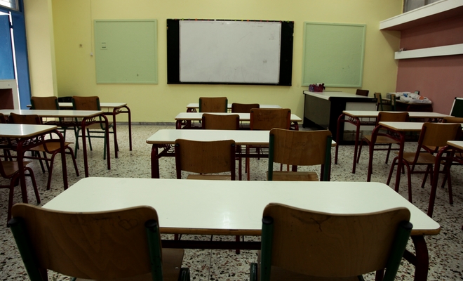 Θεσσαλονίκη: Δάσκαλος δημοτικού πέθανε την ώρα του μαθήματος