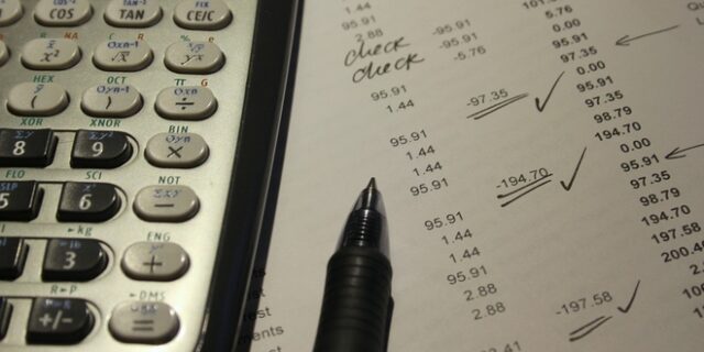 Ευνοϊκές διατάξεις για επαγγελματίες και φοροαπαλλαγές για εργοδότες