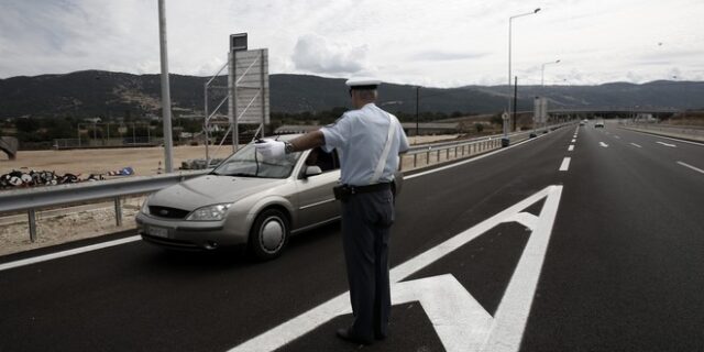 Λάρισα: Σκοτώθηκε 25χρονος μοτοσικλετιστής