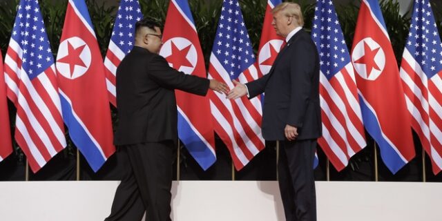 Η ιστορική συνάντηση Τραμπ – Κιμ Γιονγκ-Ουν