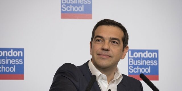 Παράθυρο για μη περικοπές στις συντάξεις