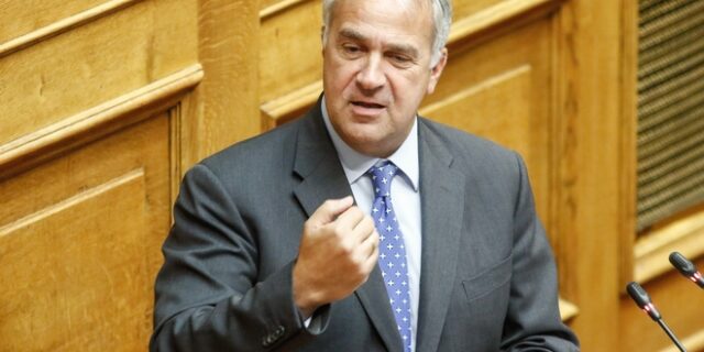 Βορίδης καλεί Καμμένο να ρίξει την κυβέρνηση- επαναφέρει το σενάριο πρότασης μομφής