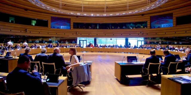 Μετά τις ευρωεκλογές του 2019 η πρόσκληση ένταξης ΠΓΔΜ-Αλβανίας