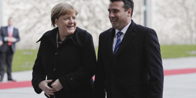 Κύριε Ζάεφ, η Μέρκελ στο τηλέφωνο