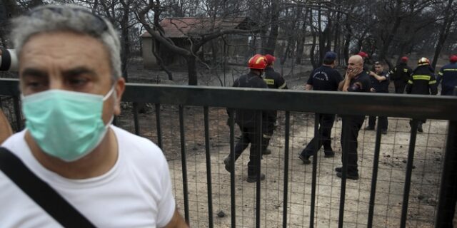 Σήμα κινδύνου: Υγειονομική βόμβα τα καμένα, πάρτε μέτρα προστασίας