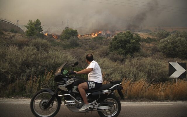 Εισαγγελική έρευνα για τα αίτια της φωτιάς