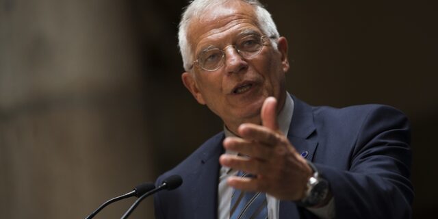 “Καρφιά” του Ισπανού ΥΠΕΞ για την Ιταλία