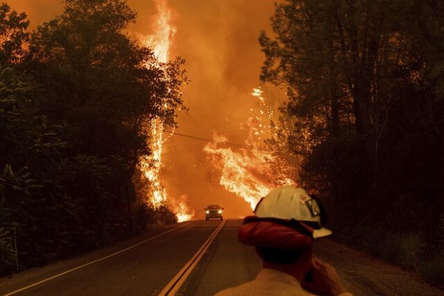 Κόλαση φωτιάς και εκκενώσεις περιοχών στην Καλιφόρνια