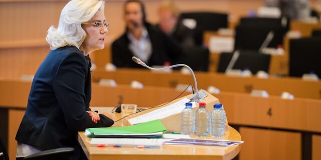To “Οh my God” της Επιτρόπου Κρέτσου σε ανακοίνωση της ΝΔ!