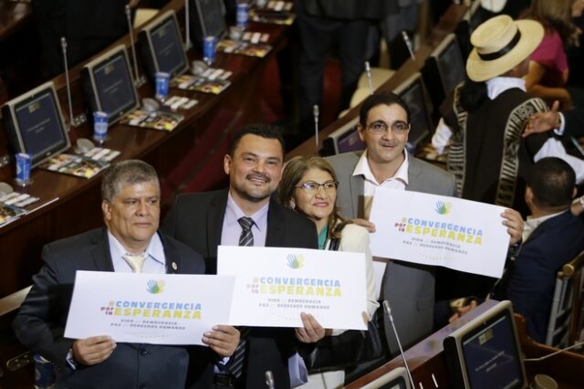 Κολομβία: Για πρώτη φορά μέλη της FARC στο Κογκρέσο