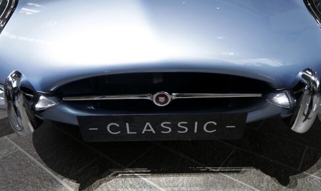 Jaguar Land Rover: Το “σκληρό” Brexit θα έχει επιπτώσεις στις επενδύσεις