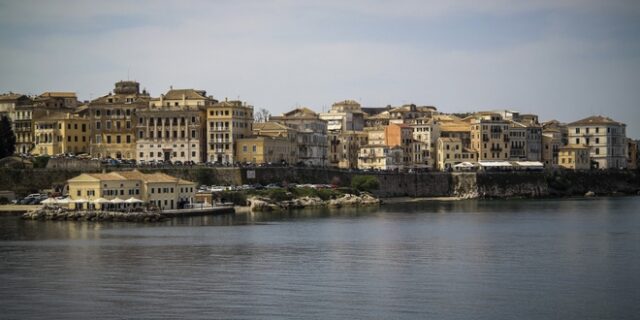 Διψήφια αύξηση στις αεροπορικές αφίξεις στα Ιόνια νησιά