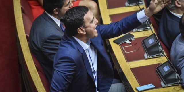 Κικίλιας- Δημοσχάκης προς Καμμένο: Έχουν μεταβιβαστεί ακίνητα του ΥΠΕΘΑ στο υπερταμείο;