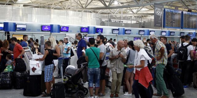 Περίπου 24,5 εκατ. ταξιδιώτες στα ελληνικά αεροδρόμια στο πρώτο εξάμηνο