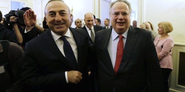 Συνάντηση Κοτζιά – Τσαβούσογλου για επανέναρξη διαλόγου για το Κυπριακό