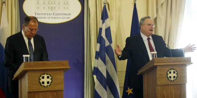 Τηλεφώνημα Κοτζιά – Λαβρόφ: Το ρωσικό φάουλ και η ελληνική απάντηση
