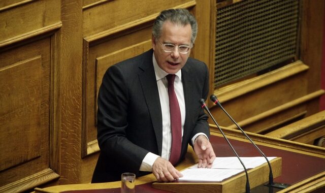 Κουμουτσάκος:” Η πληγή στις ελληνορωσικές σχέσεις πρέπει να επουλωθεί”