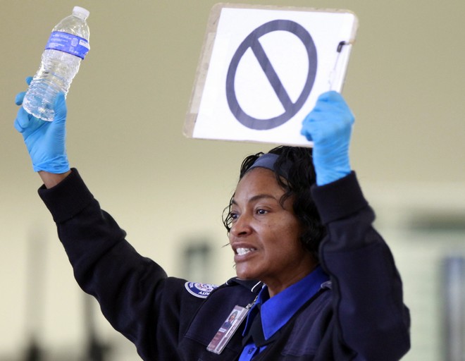 Αεροδρόμια: Ξεχάστε αυτά που ξέρατε για τα υγρά στις αποσκευές σας