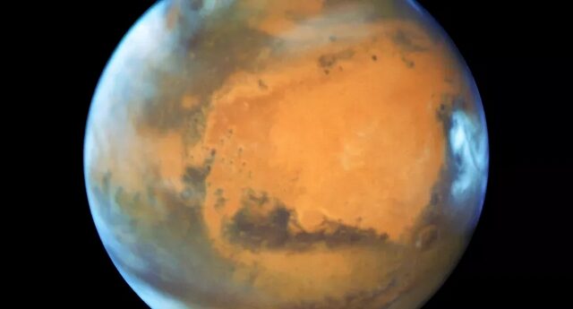 Άρης: Ευθυγραμμίζεται με τη Γη και γίνεται ο φωτεινότερος που θα δούμε μέχρι το 2035
