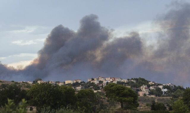 Στους 83 οι νεκροί. Συνεχίζονται οι έρευνες στο Μάτι