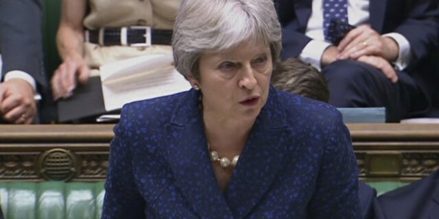 Βρετανία: Νέο δημοψήφισμα για το Brexit ζητούν τρεις υπουργοί της Μέι