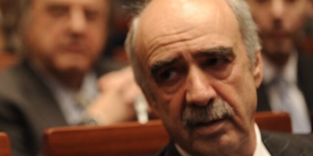 Δε θα μετέχει στην Επιτροπή Αναθεώρησης του Συντάγματος ο Μεϊμαράκης