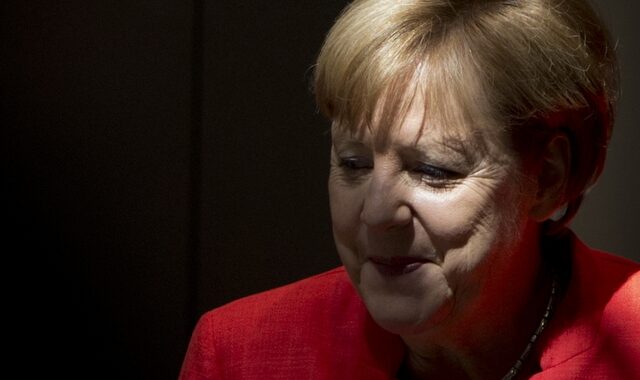 Γερμανία: Ένας μικρός εταίρος απειλεί Μέρκελ και μεγάλο συνασπισμό