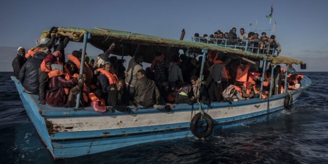 Κομισιόν: Ανάγκη να βρεθεί μια ευρωπαϊκή λύση στο μεταναστευτικό