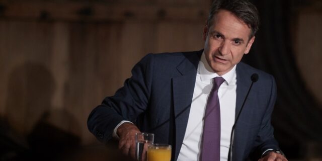 Μητσοτάκης: Να είμαστε έτοιμοι για σκληρή μάχη
