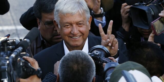 Μεξικό: Εκποιούν το προεδρικό αεροπλάνο για να δώσουν χρήματα στην υγεία
