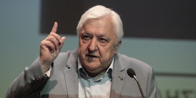 Αλέκος Παπαδόπουλος: “Οι συντάξεις πρέπει να κοπούν”