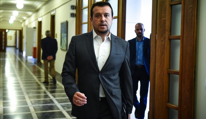 ΨΗΠΤΕ: Κατατέθηκε το σχέδιο νόμου για την πρόσβαση των ακριτών στους τηλεοπτικούς σταθμούς