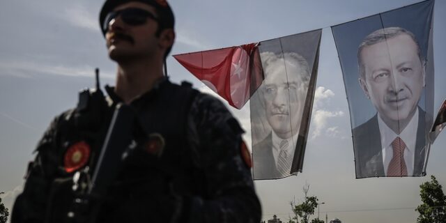 Ουκρανία: Συνελήφθη Τούρκος μπλόγκερ για σχέσεις με τον Γκιουλέν