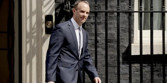 Βρετανία: Νέος Υπουργός για το Brexit ο Ντομινίκ Ράαμπ